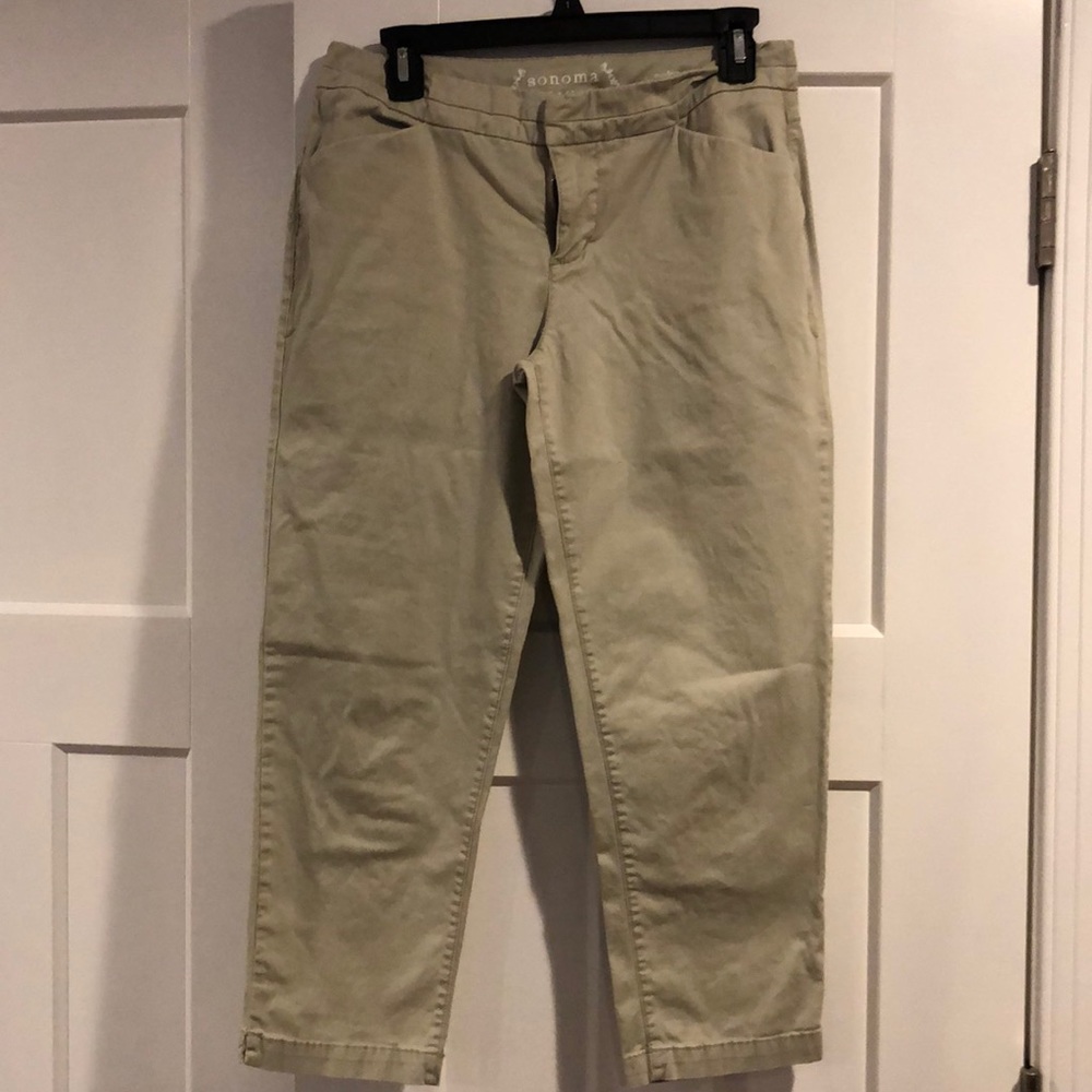 Sonoma capri pants